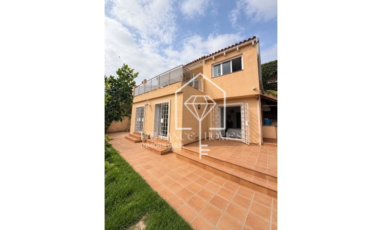 4. House - Detached Villa - Segunda mano - Gran Alacant - Gran Alacant