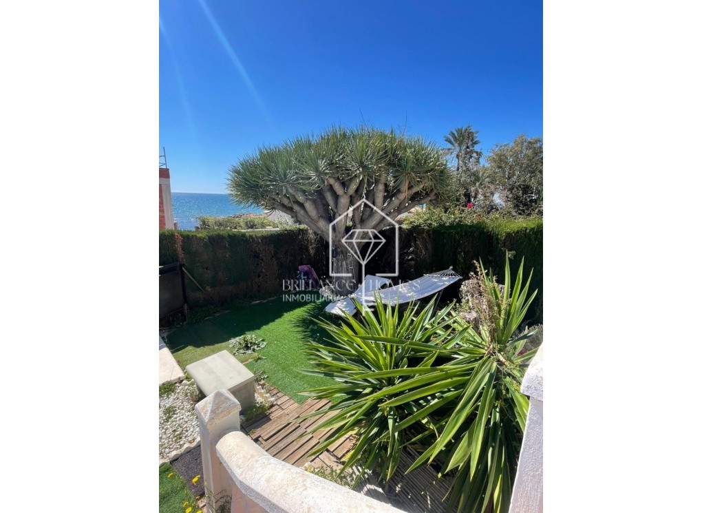 Alquiler a largo plazo - Chalet - Santa Pola