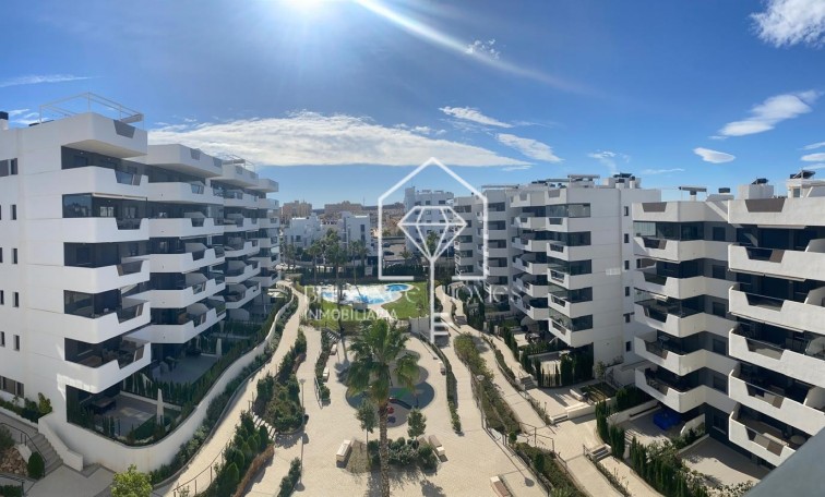 Apartment / flat - Sale - Los Arenales del Sol - Arenales