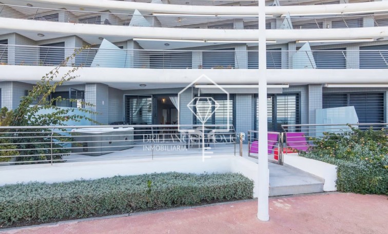 Apartment/mieszkanie - Sprzedaż - Los Arenales del Sol - Arenales