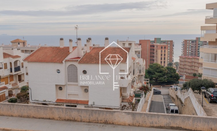 Bungalow - Sprzedaż - Los Arenales del Sol - Arenales