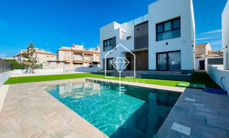 Detached chalet - Nouvelle construction - Torrevieja - Torrevieja