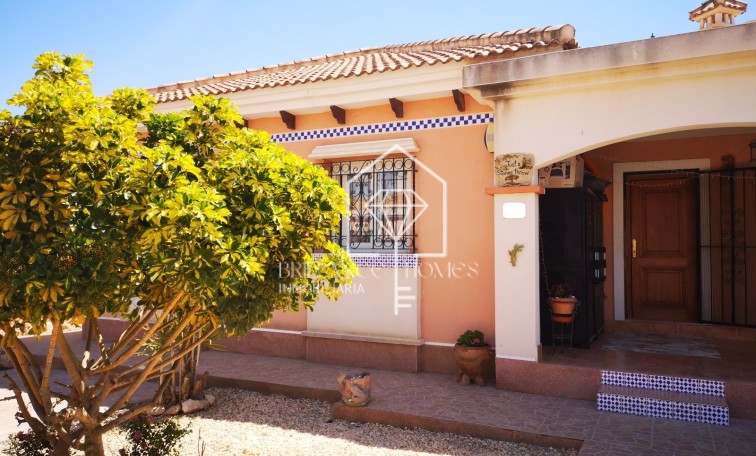 Detached villa - Resale - Los Montesinos - Los Montesinos - Urb. La Herrada