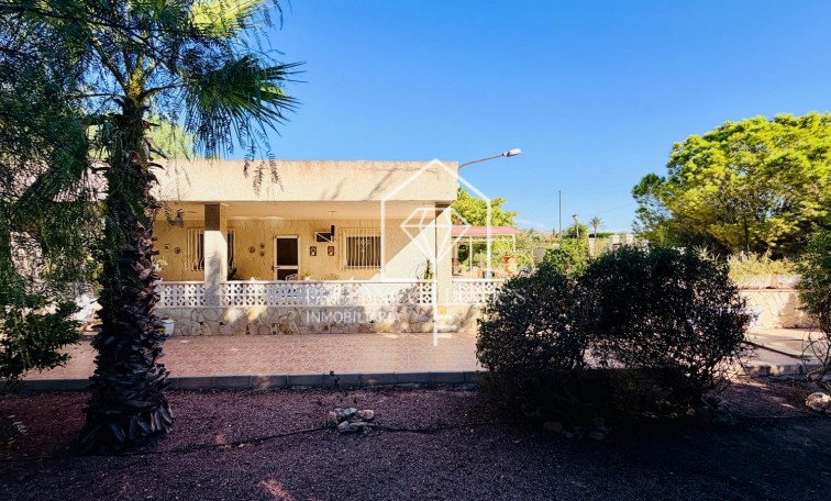 Detached villa - Segunda mano - Crevillente - Crevillente