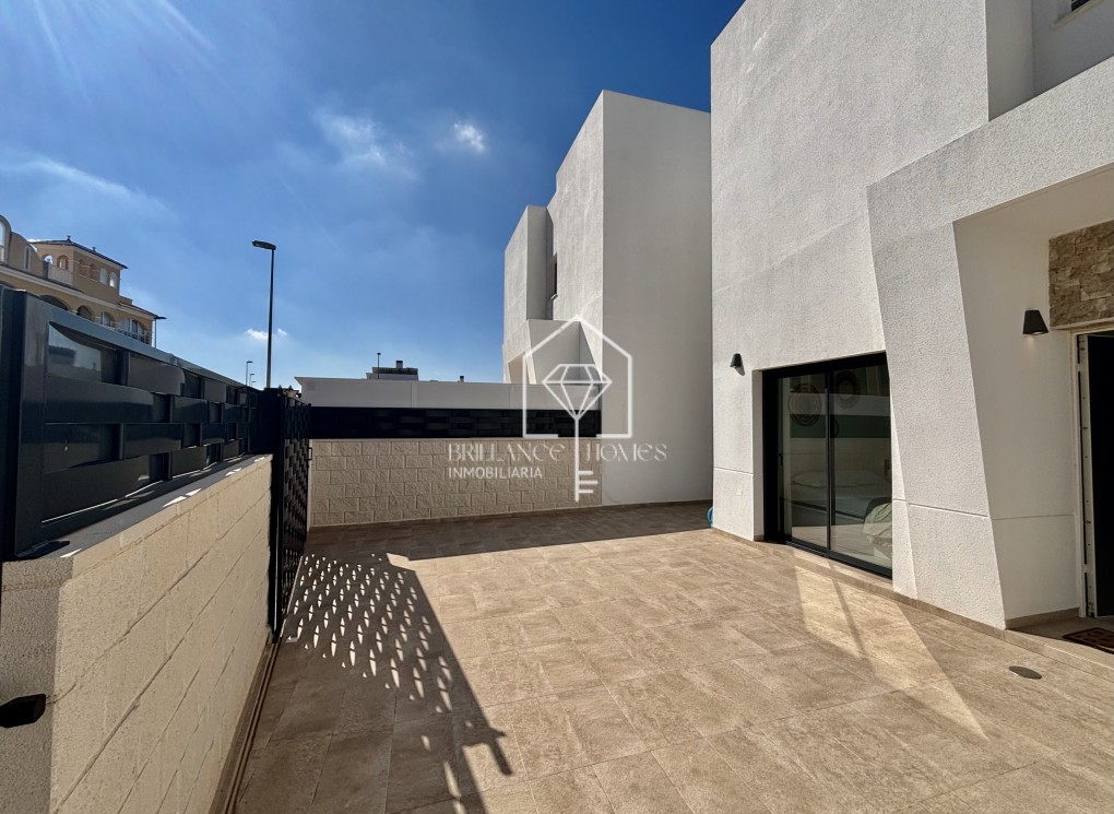 New Build - Detached chalet - Benijofar