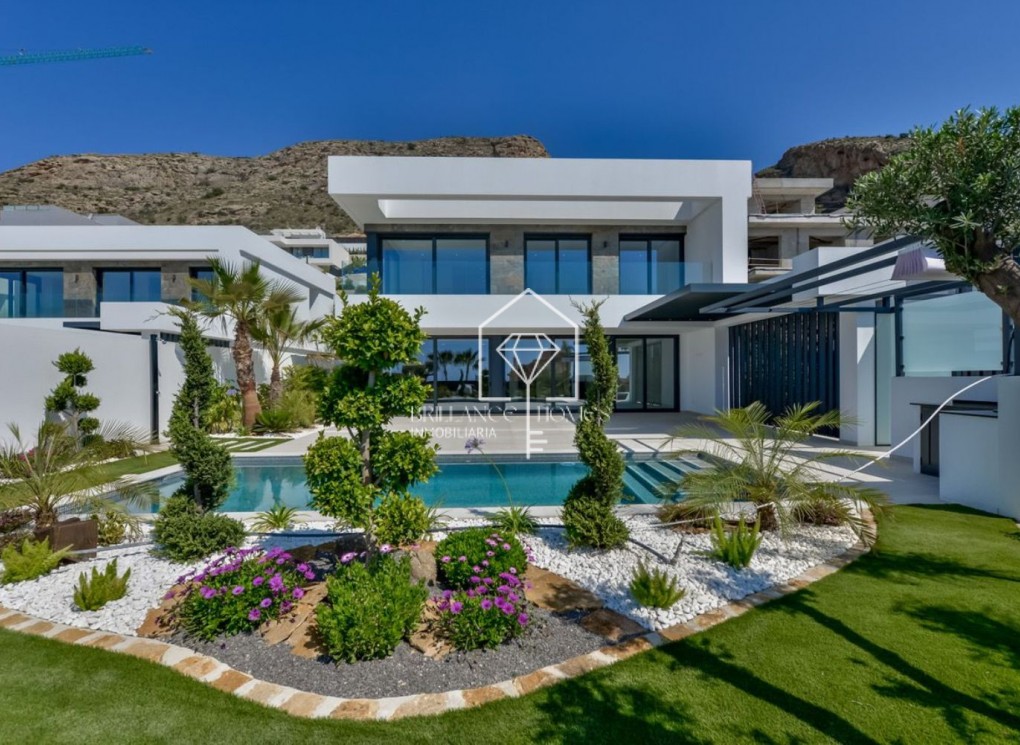 New Build - Detached chalet - Finestrat