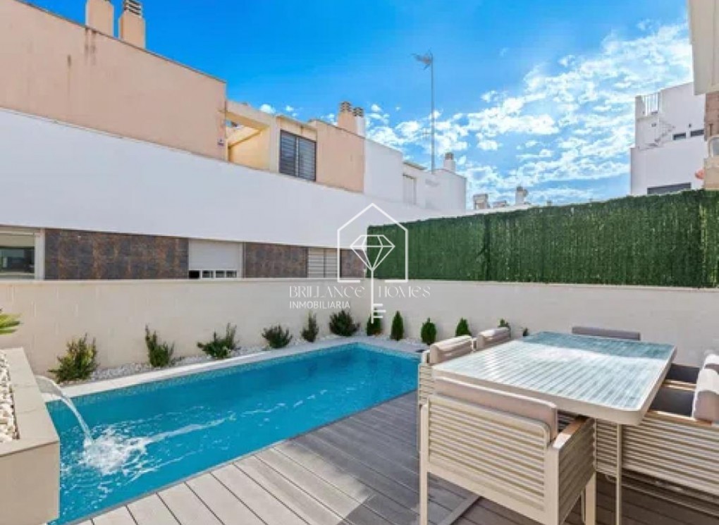 New Build - Terraced houses - Guardamar del Segura