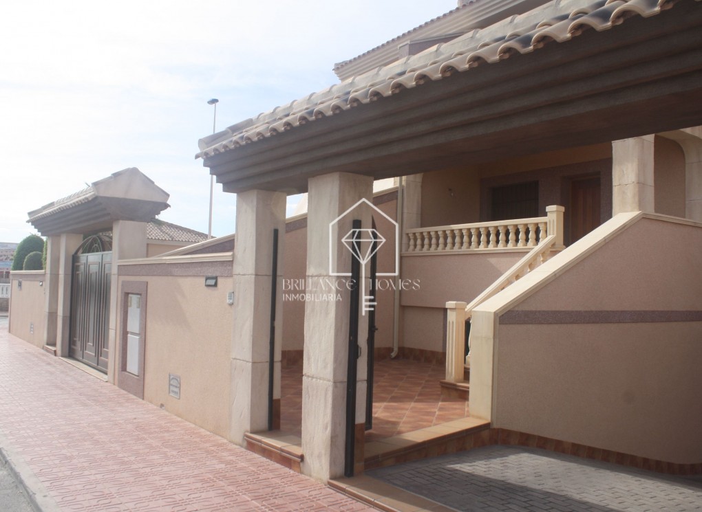 New Build - Terraced houses - Torrevieja - 03185