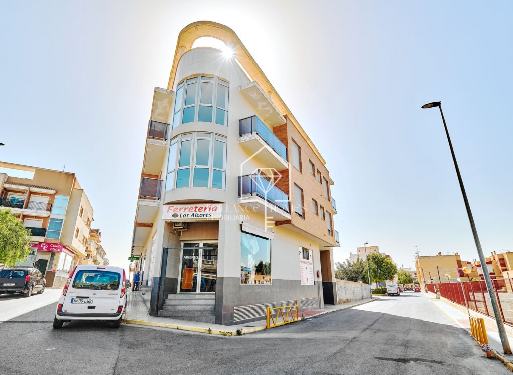 Nouvelle construction - Appartement / flat - San Miguel de Salinas