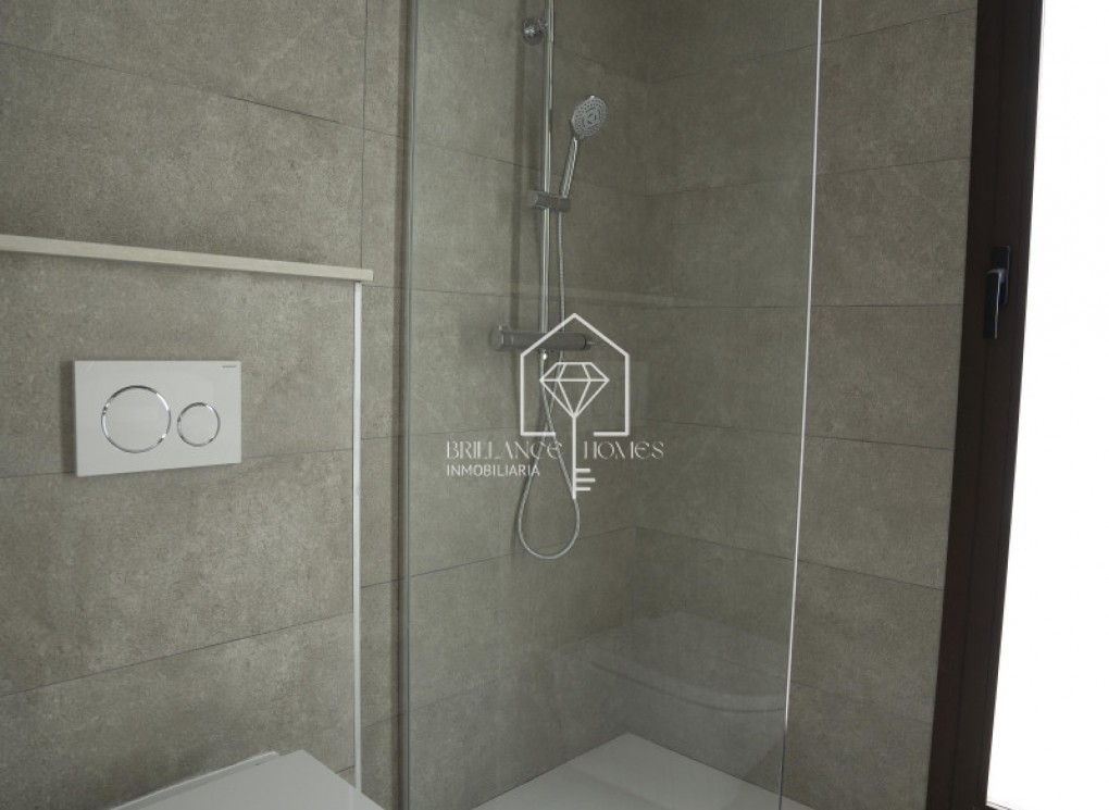 Nouvelle construction - Villa - Polop