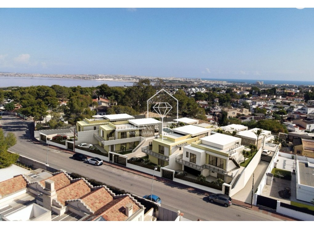 Nouvelle construction - Villas - Torrevieja - 03183
