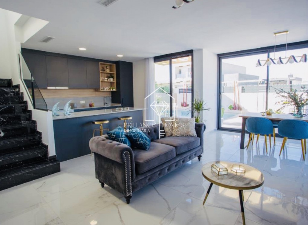 Nowa konstrukcja - Detached chalet - Los Montesinos - 03187