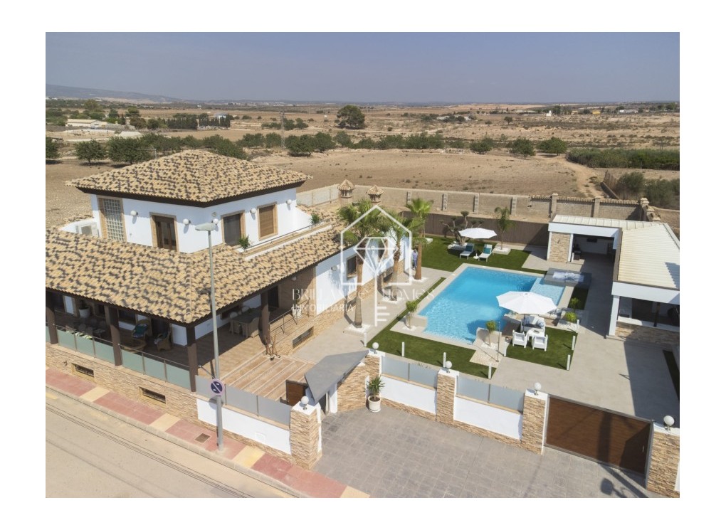 Nowa konstrukcja - Villas - Avileses - 30592