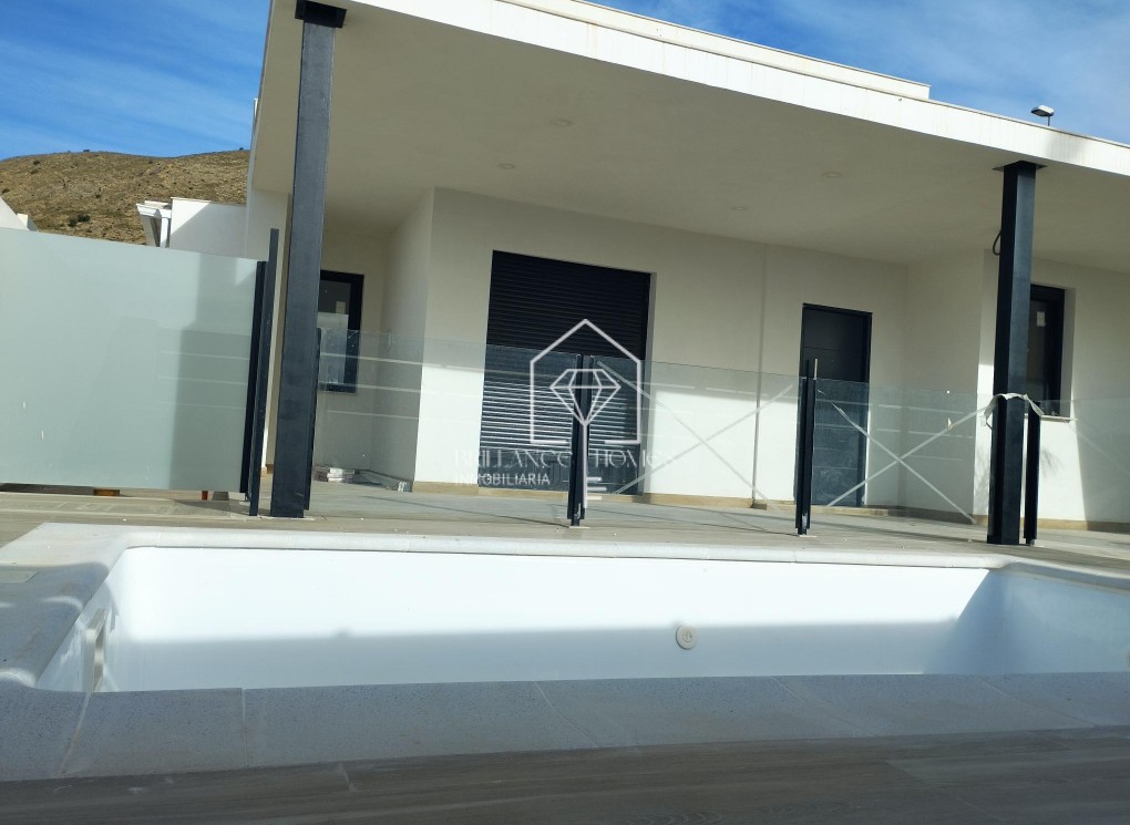 Nowa konstrukcja - Villas - Fortuna - 30626