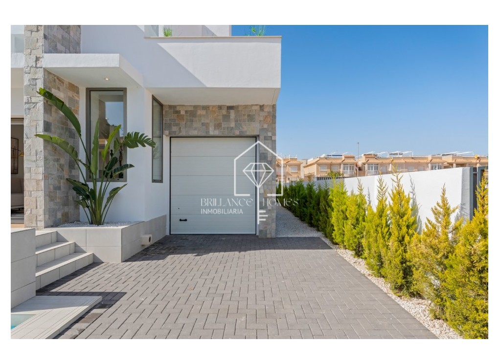 Nowa konstrukcja - Villas - Los Alcázares  - 30710