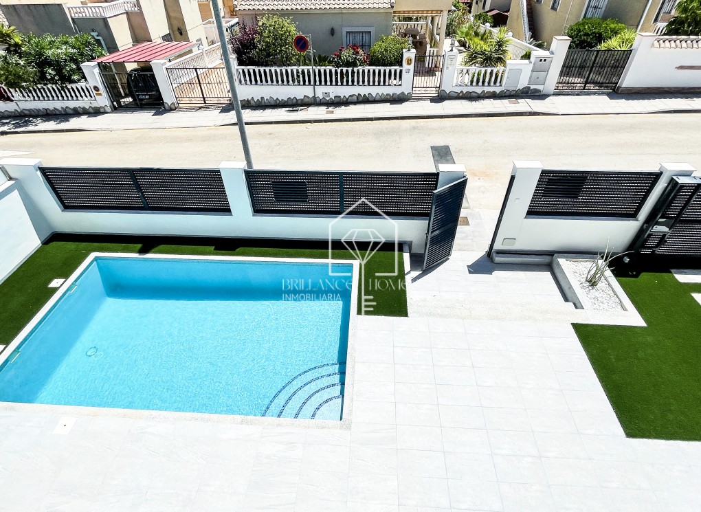 Nowa konstrukcja - Villas - Pilar de la Horadada - 03191