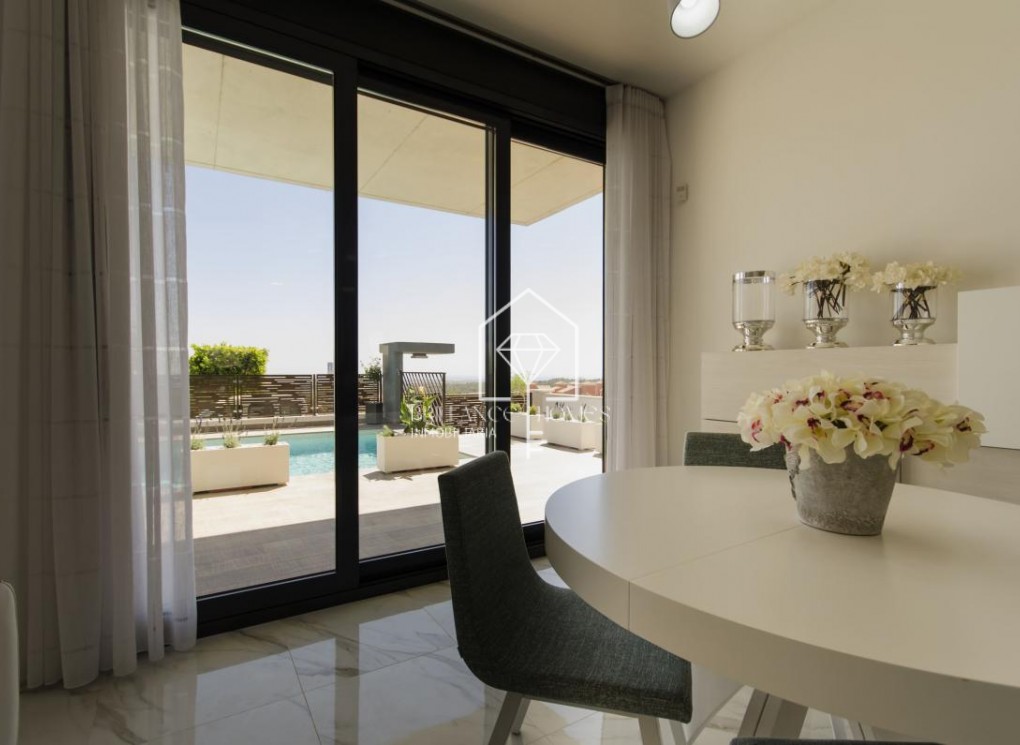 Nowa konstrukcja - Villas - San Miguel de Salinas - 03193