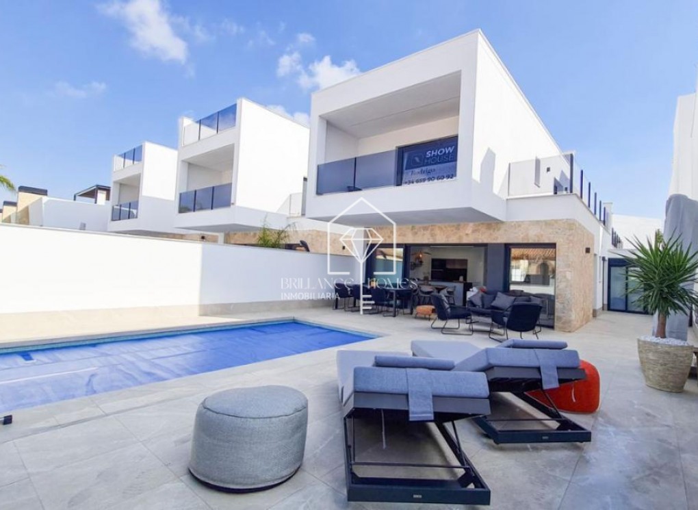 Nowa konstrukcja - Villas - San Pedro del Pinatar - 30740