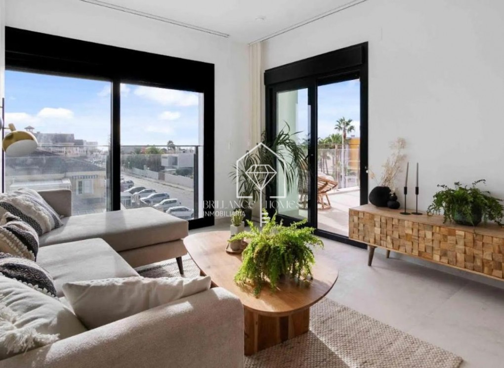 Obra nueva - Apartamento / piso - Torrevieja