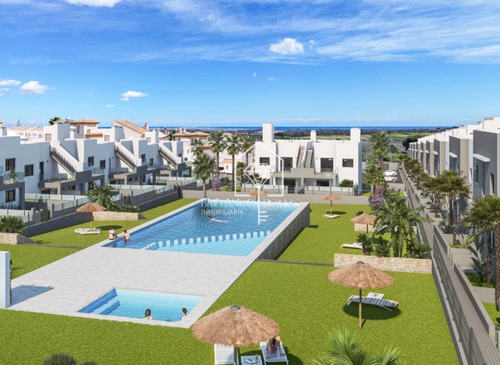 Obra nueva - Bungalow - San Miguel de Salinas