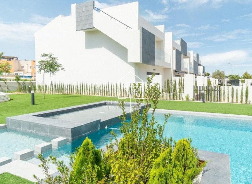 Obra nueva - Bungalow - Torrevieja