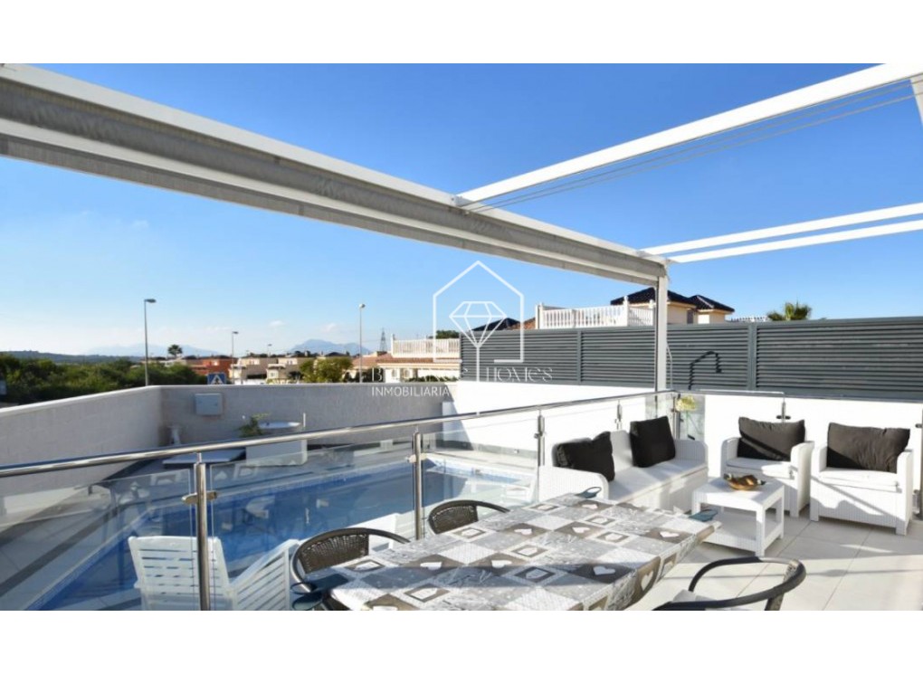 Obra nueva - Detached chalet - Ciudad Quesada