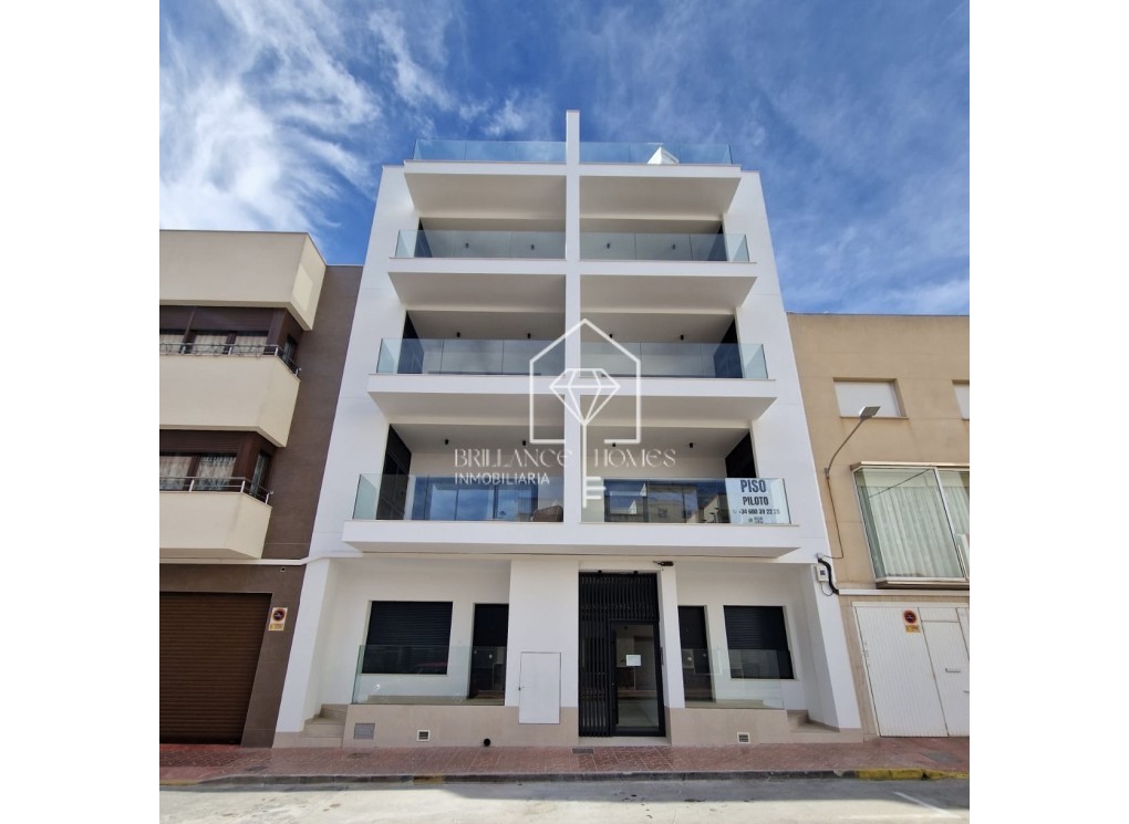 Obra nueva - Penthouses - Guardamar del Segura - 03140, Miguel Hernández 102