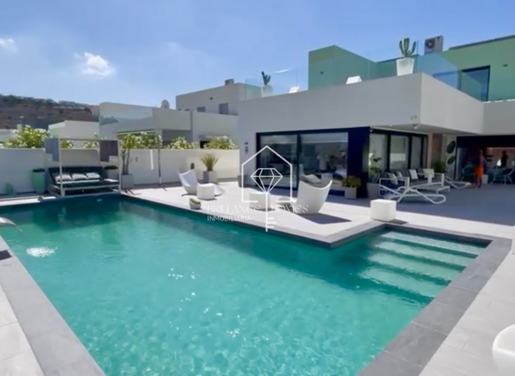 Obra nueva - Villas - Benijofar - 03178