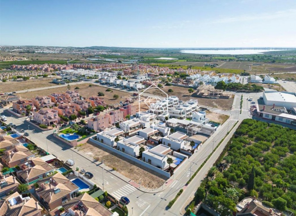 Obra nueva - Villas - Dolores - 03150