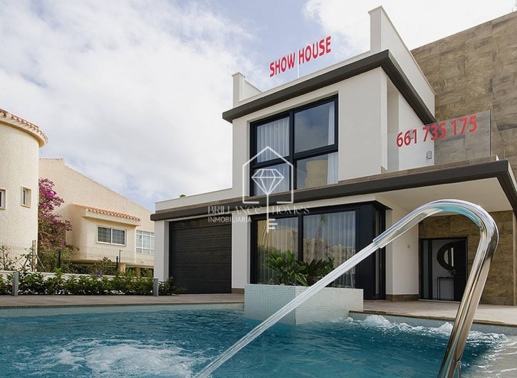 Obra nueva - Villas - Orihuela - 03189