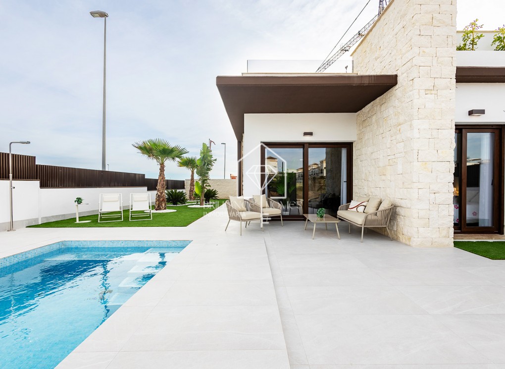 Obra nueva - Villas - Orihuela - 03319