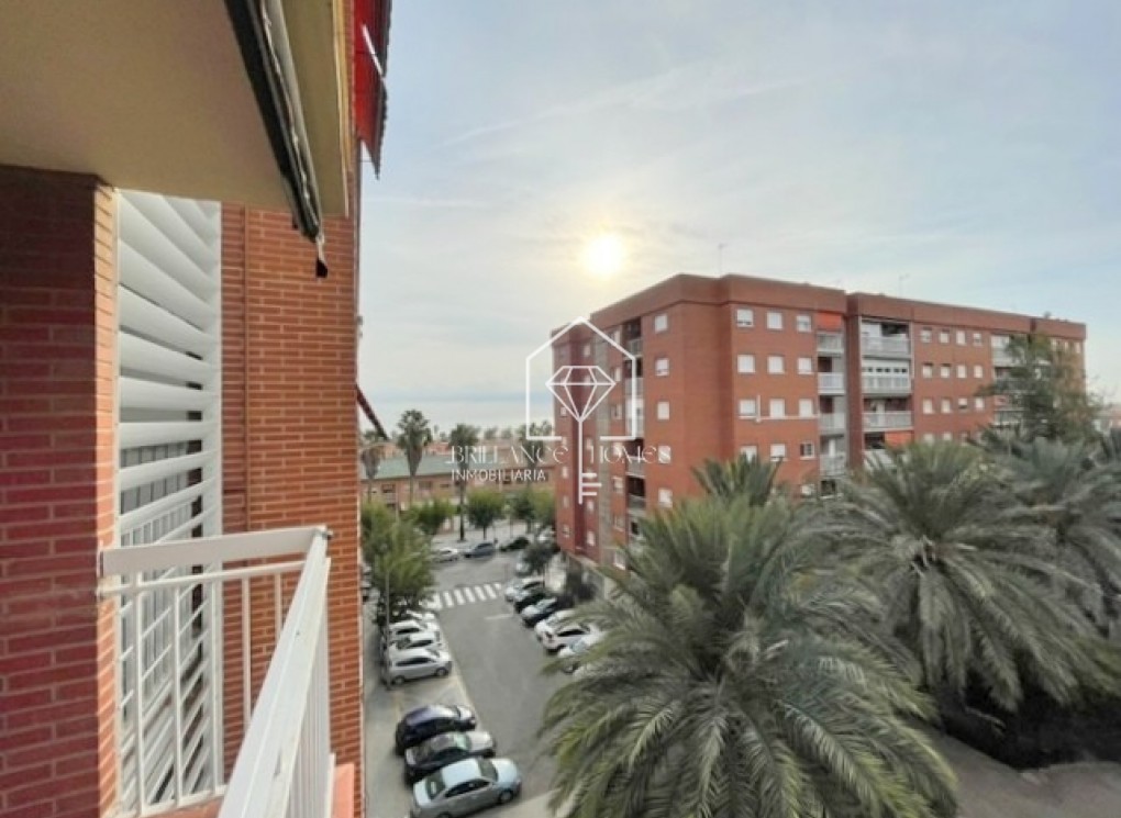 Resale - Apartamento - Valencia - Malvarrosa-Strand
