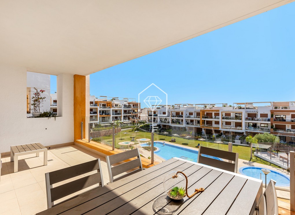 Resale - Apartment - Orihuela Costa - Villamartín-Las Filipinas