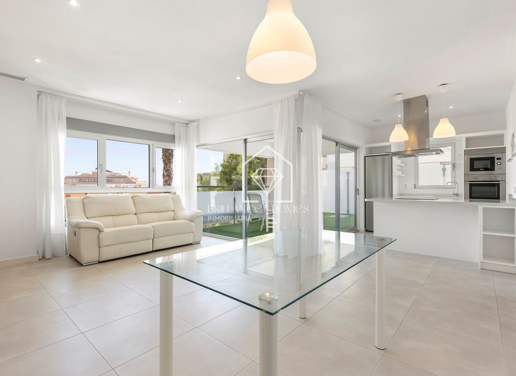 Resale - Apartment - Orihuela Costa - Villamartín-Las Filipinas