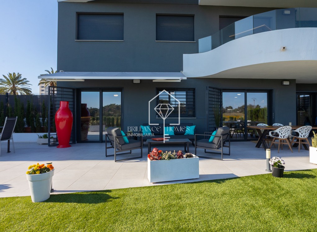 Resale - Apartment - Torrevieja - Rocio del Mar