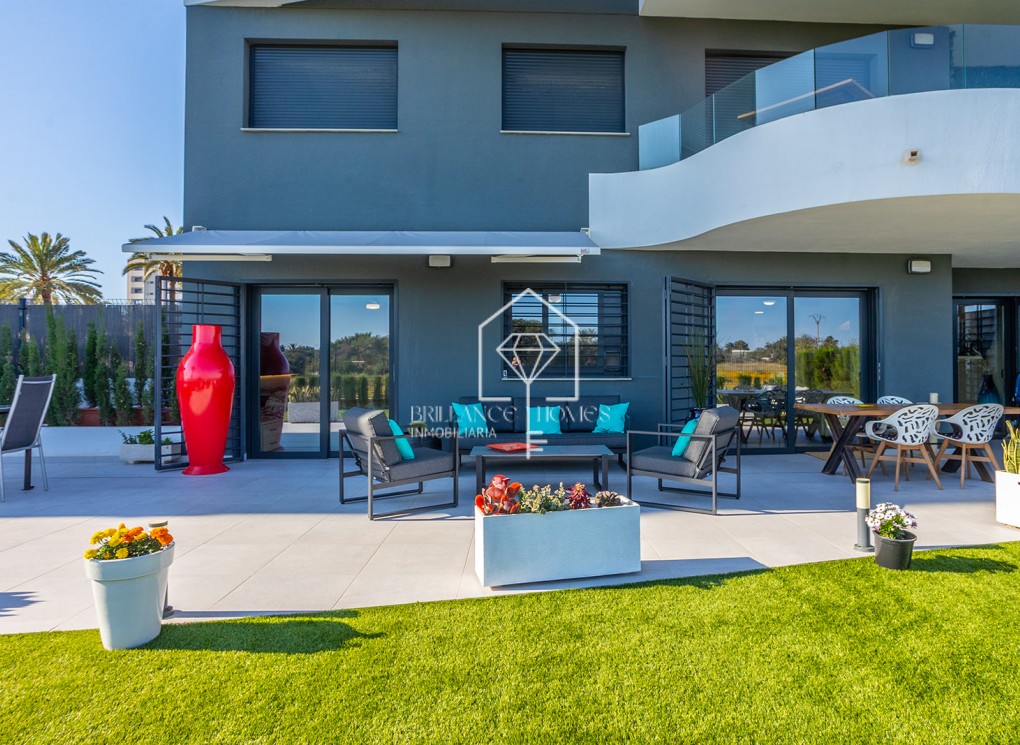 Resale - Apartment - Torrevieja - Rocio del Mar