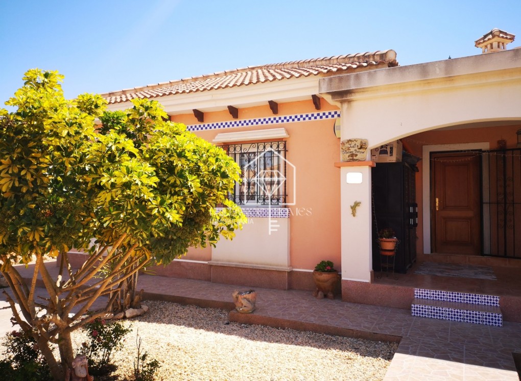 Resale - Detached villa - Los Montesinos - Los Montesinos - Urb. La Herrada