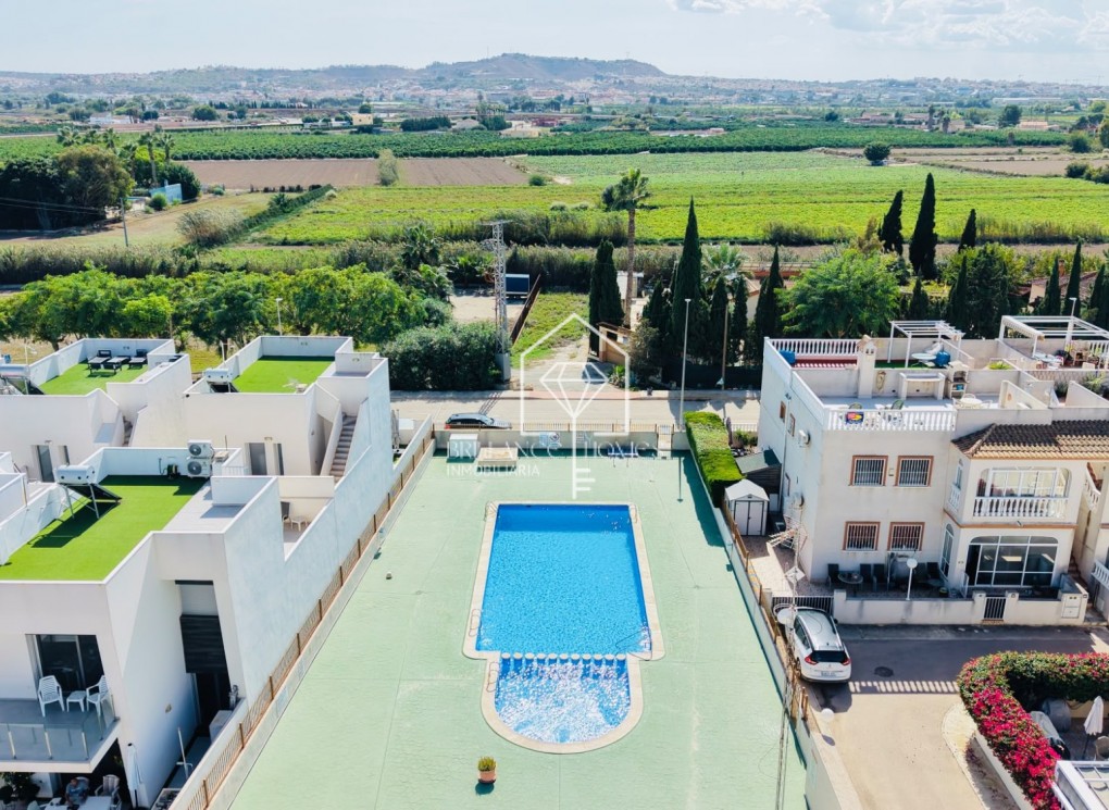 Resale - Semi Detached Villa - Daya Vieja