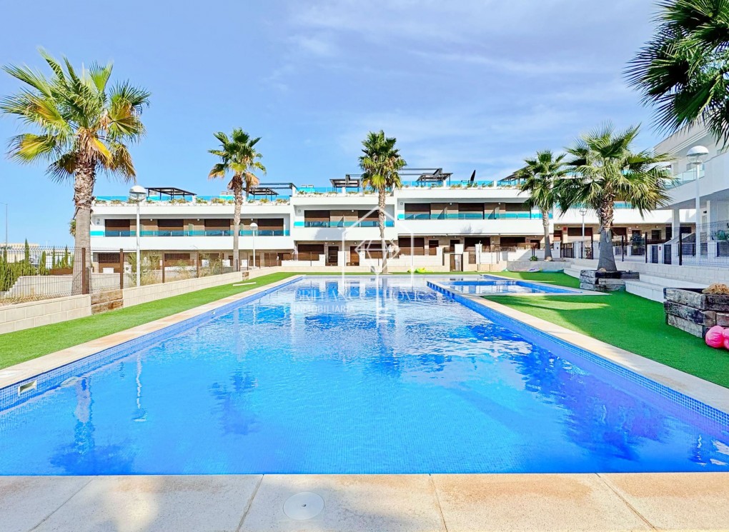 Resale - Townhouse - Torrevieja - Los Balcones