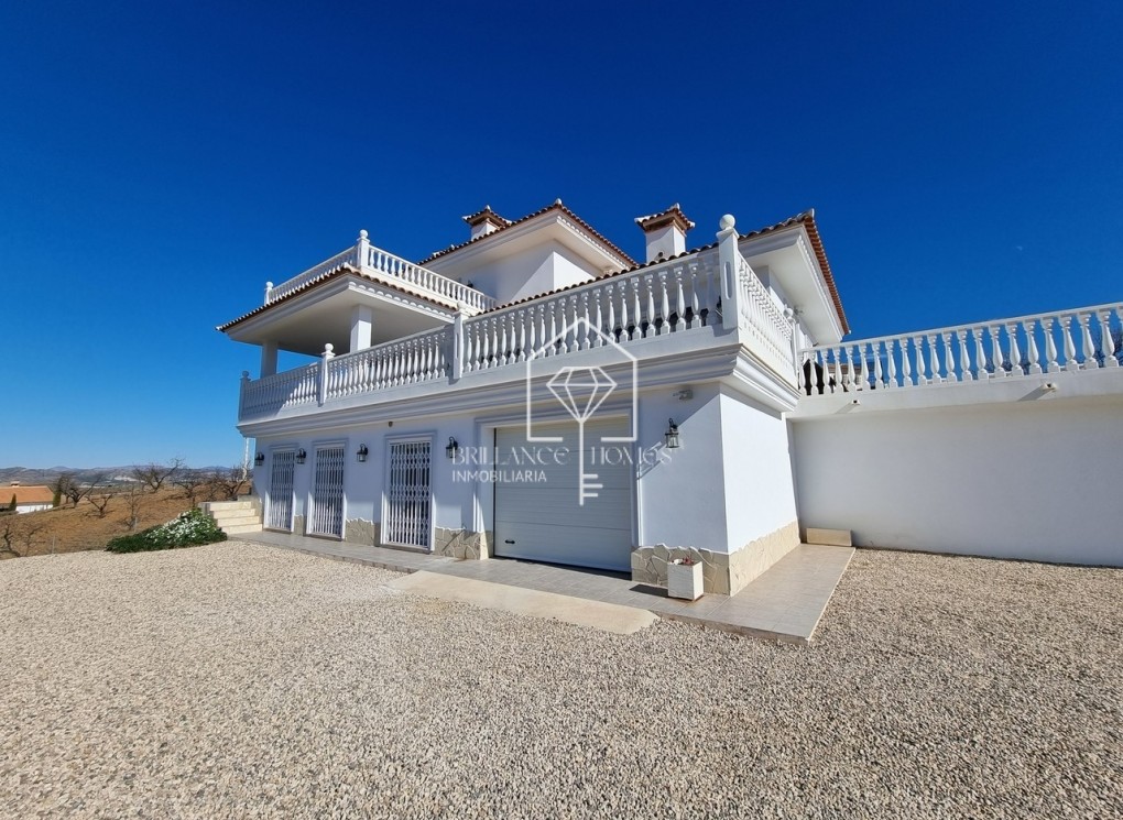 Resale - Villa - Lorca  - Lorca