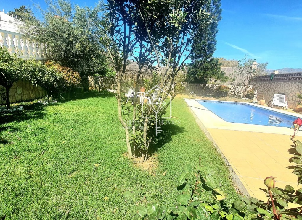 Resale - Villa - Málaga - La Torre Golf