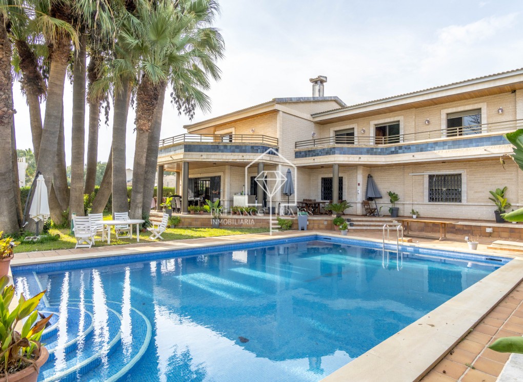 Resale - Villa - Orihuela Costa - Dehesa de Campoamor