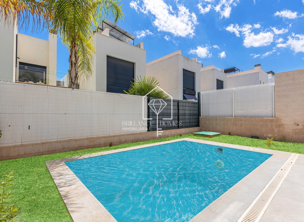 Resale - Villa - Orihuela Costa - Pau 26