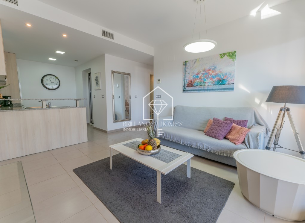 Resale - Wohnung - Los Arenales del Sol - Arenales