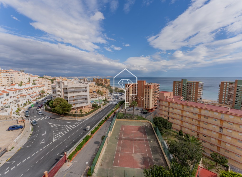 Resale - Wohnung - Los Arenales del Sol - Arenales