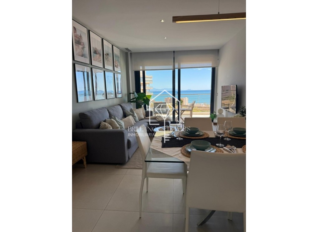 Resale - Wohnung - Los Arenales del Sol - Arenales
