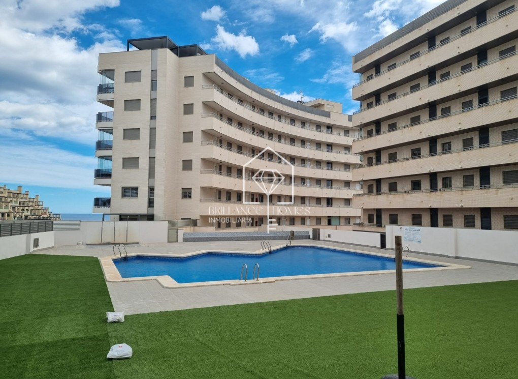 Resale - Wohnung - Los Arenales del Sol - Arenales