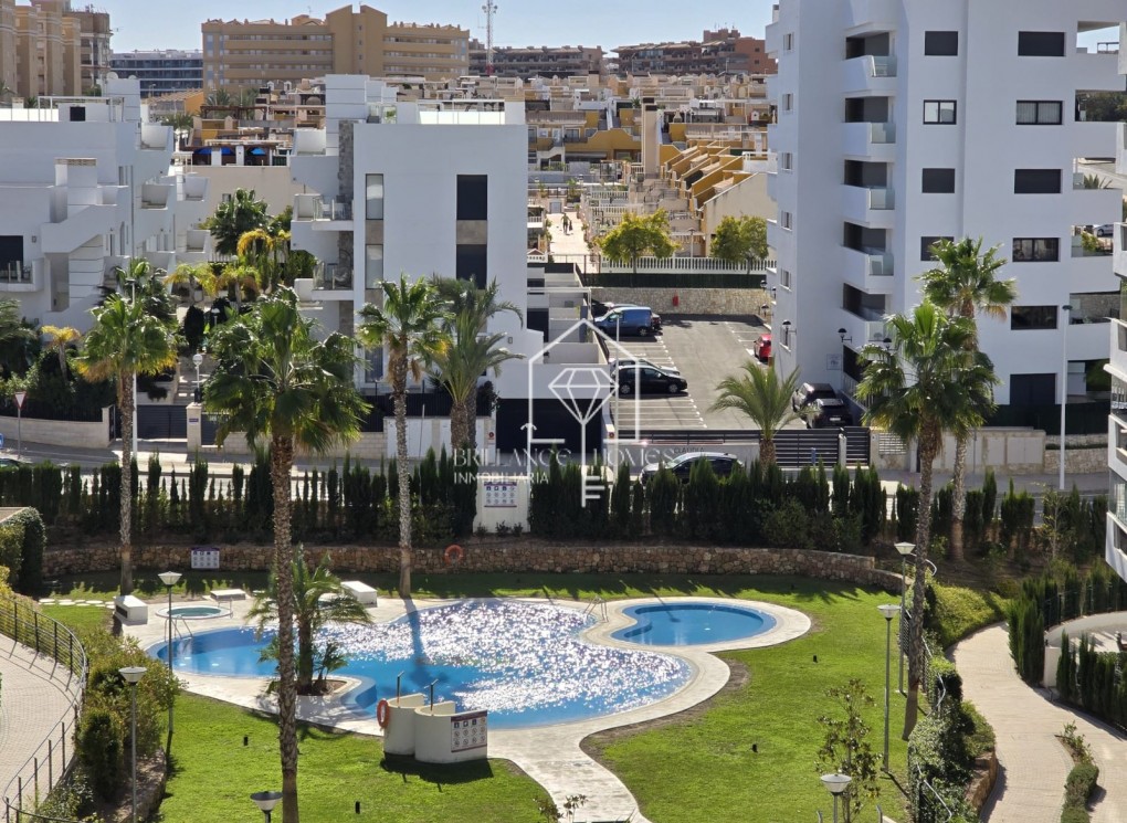 Resale - Wohnung - Los Arenales del Sol - Arenales