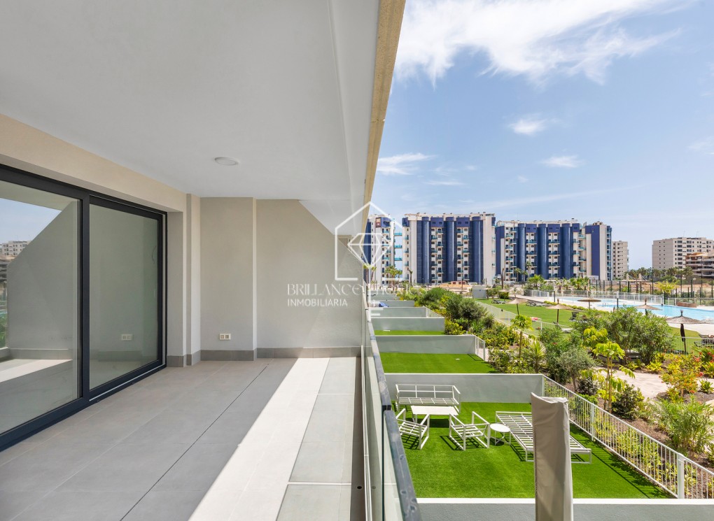Resale - Wohnung - Torrevieja - Punta Prima