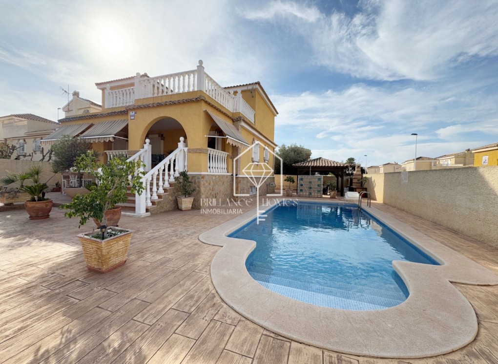 Revente - 4. House - Detached Villa - Gran Alacant